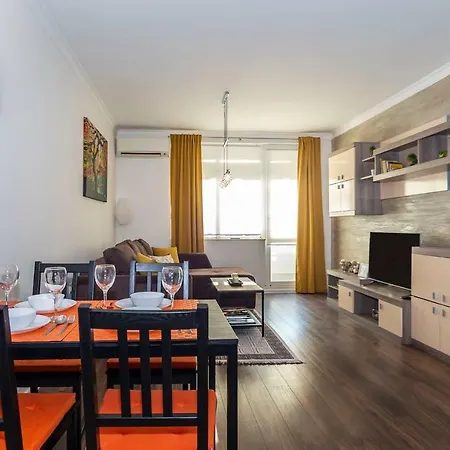 Stunning Location And Views!foothills Of Old Town! Plovdiv