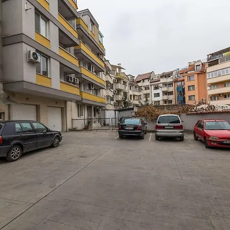 Stunning Location And Views!foothills Of Old Town! Plovdiv