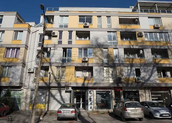 Stunning Location And Views!foothills Of Old Town!