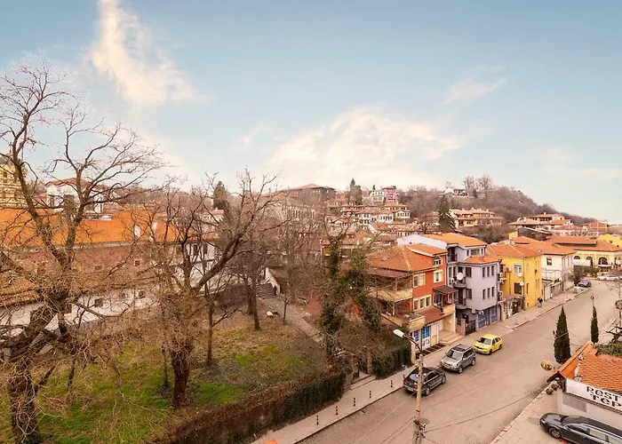 Stunning Location And Views!foothills Of Old Town! Appartement