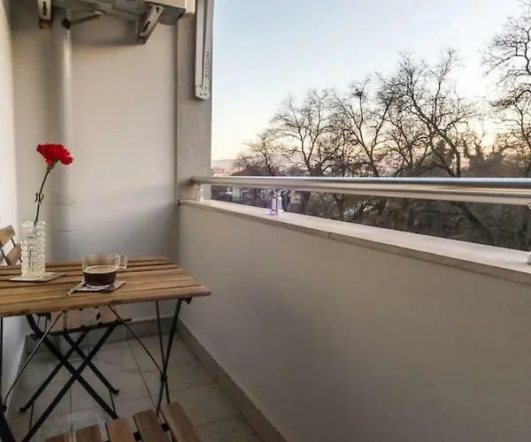 Appartement Stunning Location And Views!foothills Of Old Town! Plovdiv