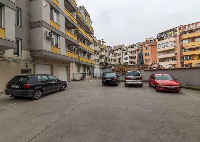 Stunning Location And Views!foothills Of Old Town! Plovdiv