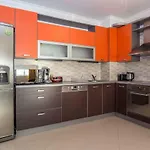 Stunning Location And Views!foothills Of Old Town! * Plowdiw