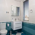 Apartment Stunning Location And Views!foothills Of Old Town! *